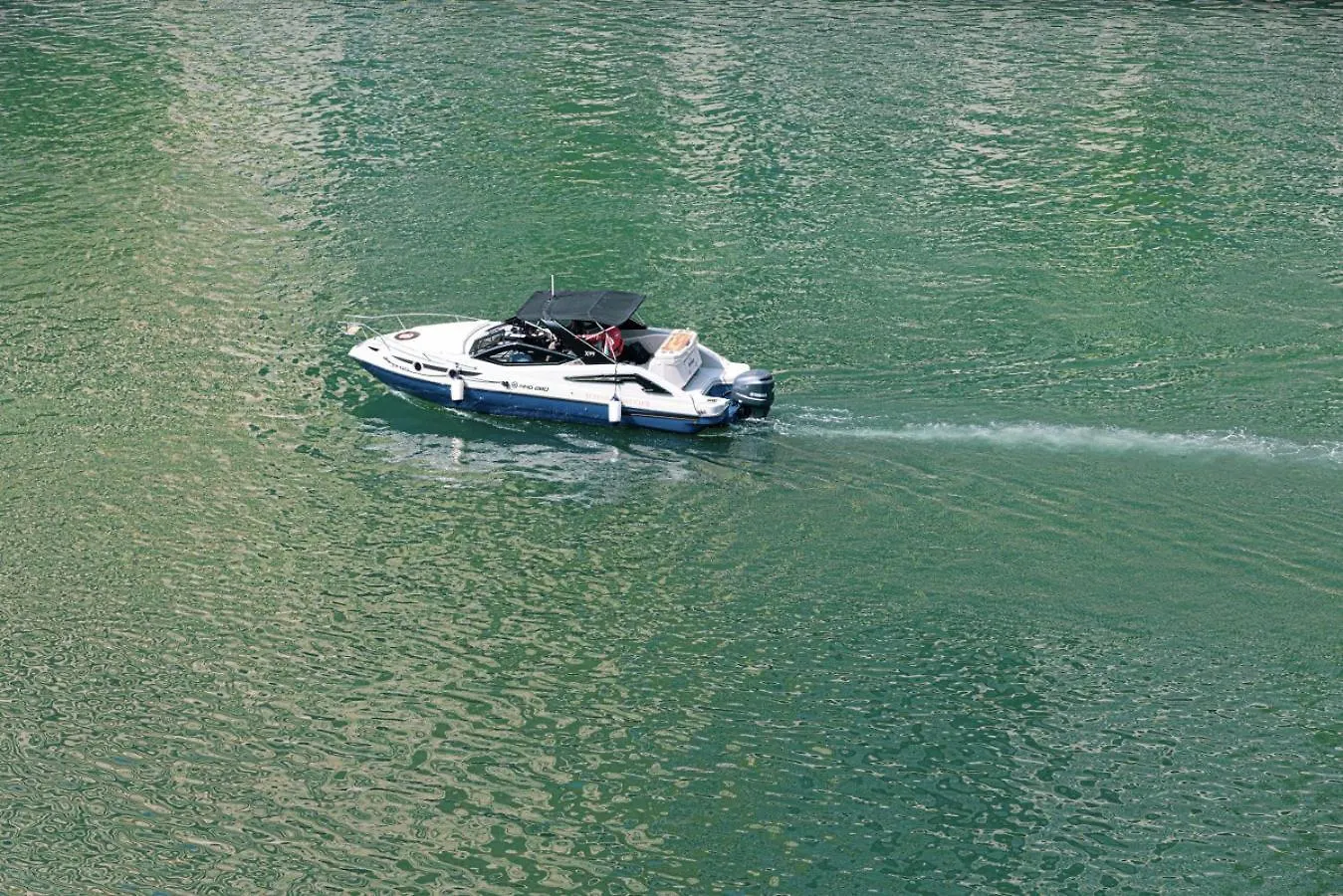 Waterfront Studio, Perfectly Located In Dubai Marina Lägenhet