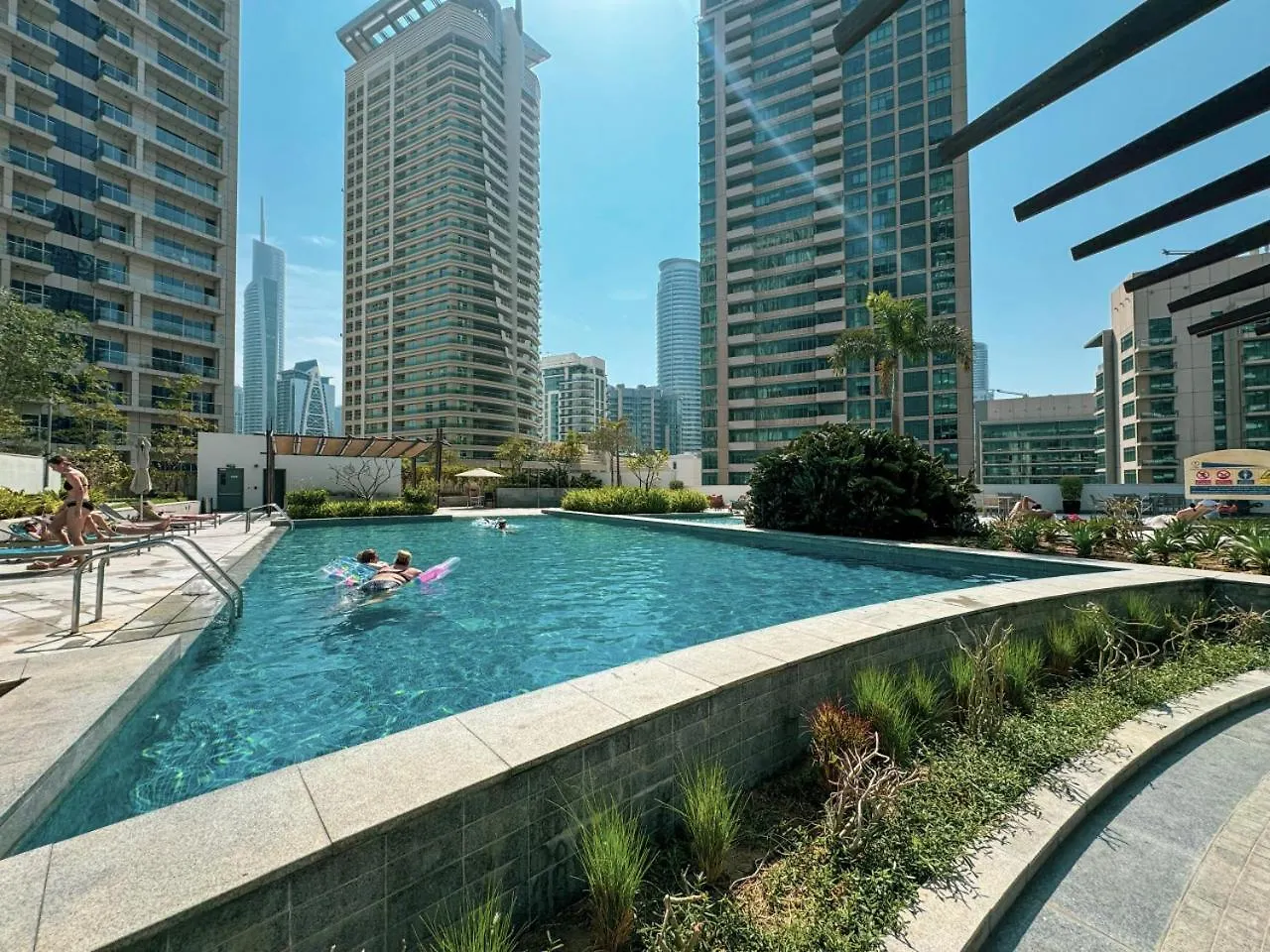 Lägenhet Waterfront Studio, Perfectly Located In Dubai Marina