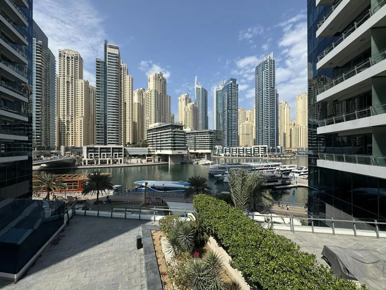 Apartment Waterfront Studio, Perfectly Located In Dubai Marina
