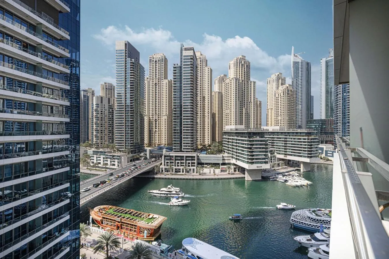 Waterfront Studio, Perfectly Located In Dubai Marina 0*,